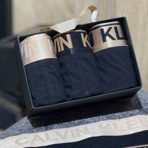 شورت نیم‌پا مردانه Calvin Klein پک ۳ عددی کد ۰۱۰ | پنبه‌ای اسپندکس ترک