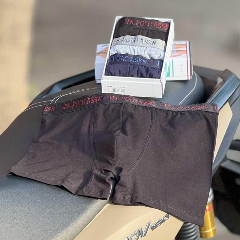 شورت نیم پا مردانه برند U.S. Polo کیفیت Meter با جنس ۹۳٪ کتان و ۷٪ اسپاندکس