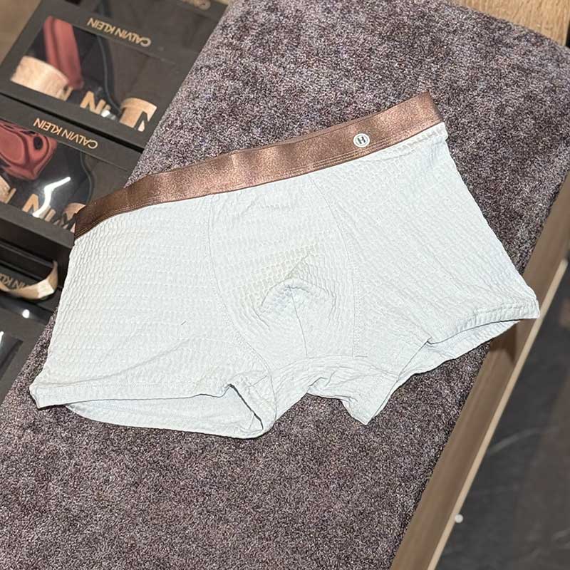 139 شورت نیمپا مردانه یاشن مدل H کد 364L | پارچه پفکی سلولزی با کشسانی بالا