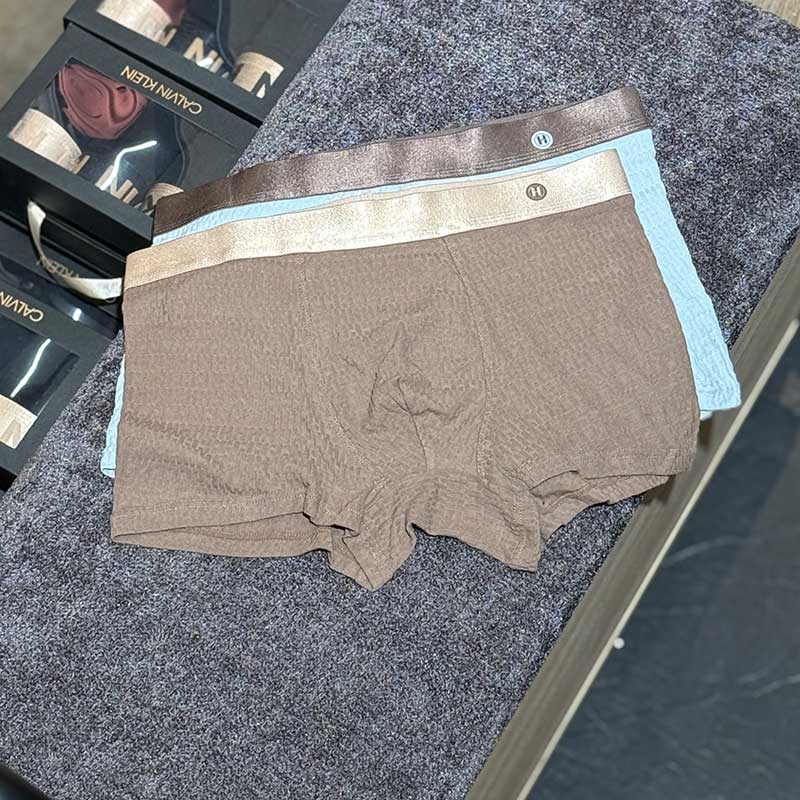 140 شورت نیمپا مردانه یاشن مدل H کد 364L | پارچه پفکی سلولزی با کشسانی بالا