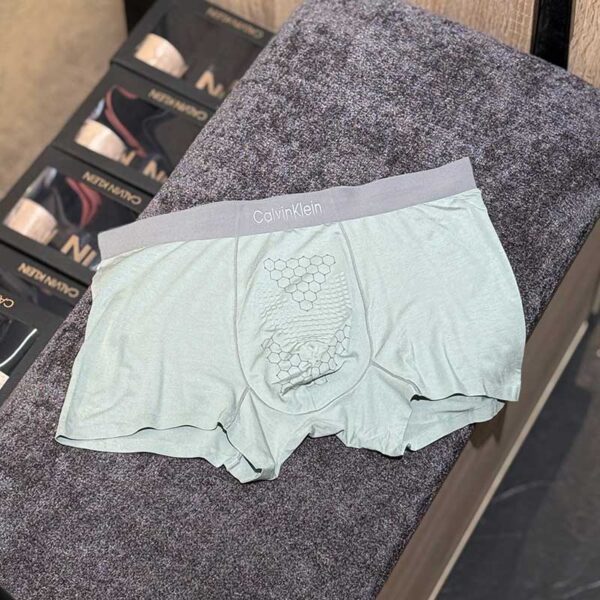 147 شورت نیمپا ترانک مردانه ماساژوردار زنبوری لیزری Calvin Klein کد 014 | ۱۰۰٪ مودال