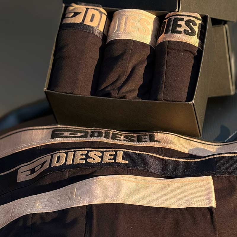 شورت نیم‌پا مردانه دیزل مدل Master – ۱۰۰٪ نخ، ساخت ترکیه (پک ۳ عددی) 0115