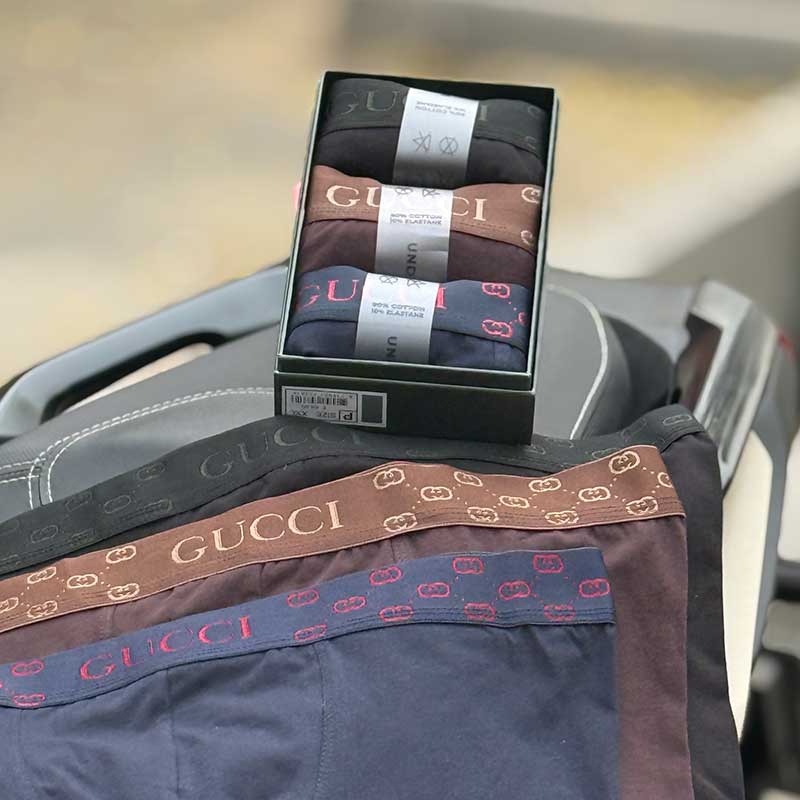 شورت نیم پا مردانه گوچی Gucci پک ۳ عددی – ۹۵٪ کتان، ۵٪ اسپاندکس، ساخت ترکیه 037