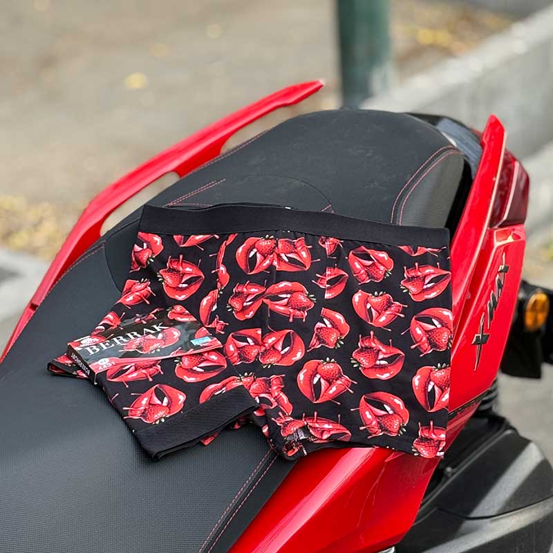 شورت پادار مردانه Berrak مدل لب توت‌فرنگی کد 3005 | نخ پنبه ۹۵٪، فاق بلند و راحت