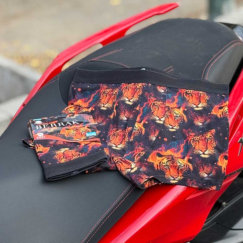 230 شورت پادار مردانه Berrak مدل ببر کد 3008 | ۹۵٪ نخ پنبه، فاق بلند و بادوام