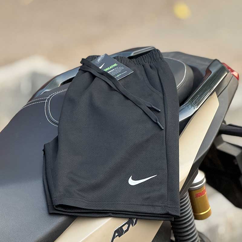 239 شلوارک ورزشی نایکی وارداتی کد ۰۲۰۰۱ | پارچه کجراه، مناسب باشگاه و روزمره