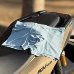 شورت مردانه یاشن مدل ژلاتینی، نیم‌پا و سوزنی، محصول کشور چین با پارچه سلولزی سبک و تنفس‌پذیر؛ مناسب مصرف روزانه و ورزش. خرید از فروشگاه جی جی پوش با ضمانت اصل بودن کالا.