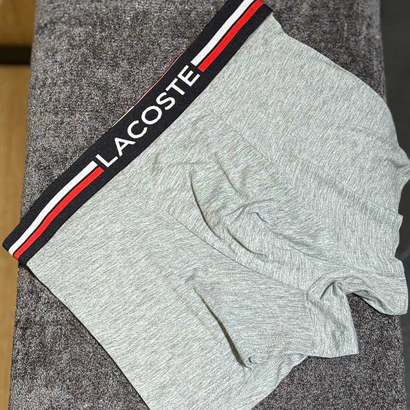 شورت نیم‌پا Lacoste یاشن کد ۰۶۴ | ۱۰۰٪ مودال | کش مشکی