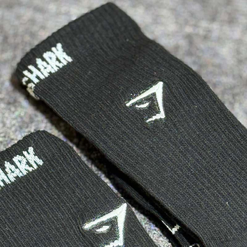 جوراب کف حوله‌ای گلدوزی Gym Shark برند Optimist کد 5010 | گرم بالا | ورزشی