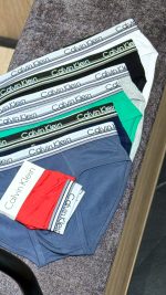 شورت اسلیپ کش پهن | Calvin klein|کد 092 - تصویر 2